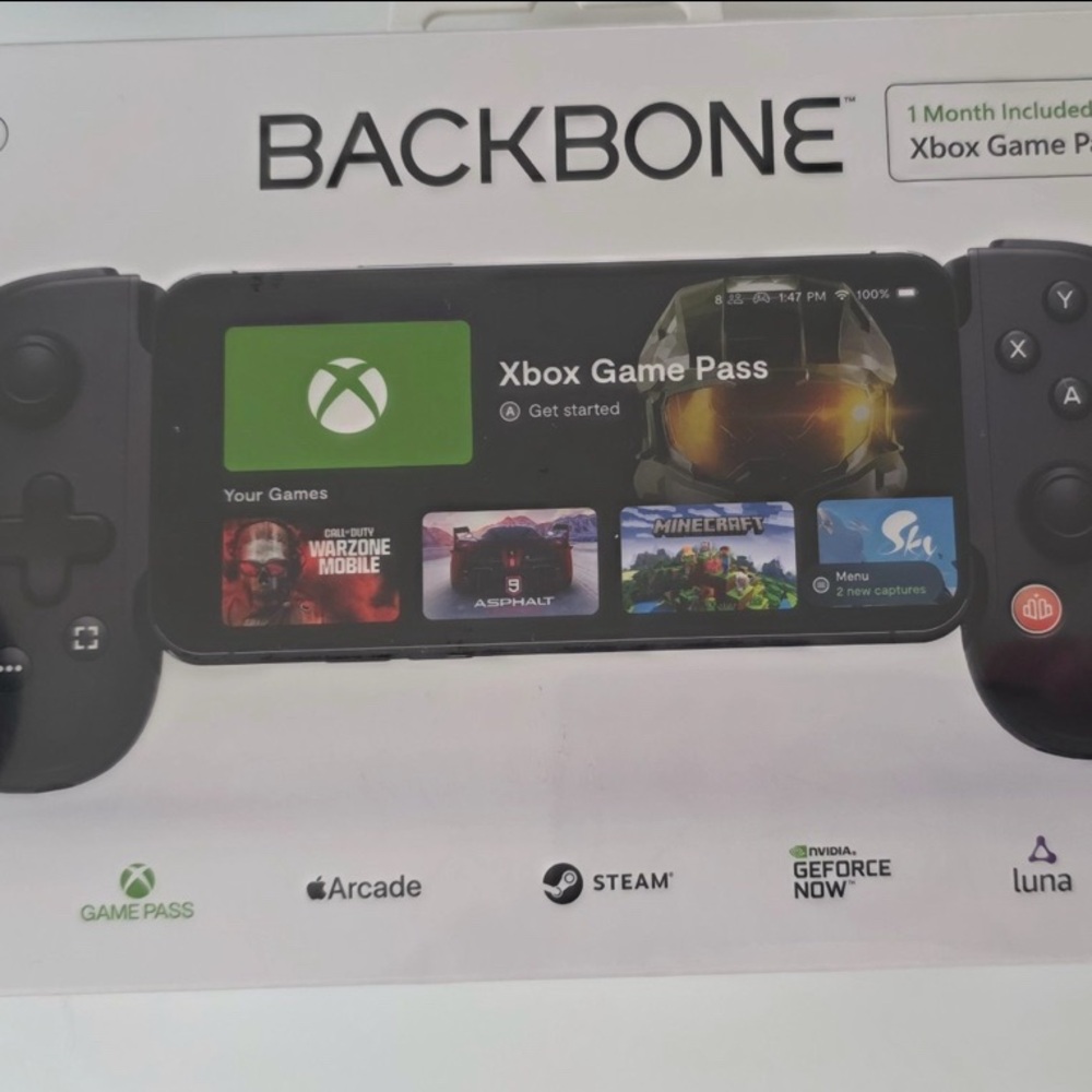 Black Mobile Gaming Controller for Xbox for use with  Lightning Cable Phones